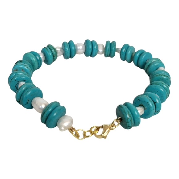 Turquoise Heishi Freshwater Pearl Bracelet - Picture 4 of 4